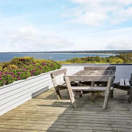 6 Person Holiday In * Asnæs